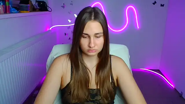 Snapshot of Stefanie_Sweet chatting on July 2026 05:31:02 AM Stefanie Sweet online show from July 2026 05:31:02 AM