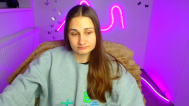 Stefanie Sweet online show from April 2026 05:25:01 AM