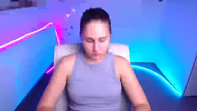 Snapshot of Stefanie_Sweet chatting on October 2025 05:41:02 AM Stefanie Sweet online show from October 2025 05:41:02 AM