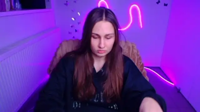 Stefanie Sweet online show from February 2026 12:24:02 PM