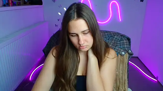 Snapshot of Stefanie_Sweet chatting on July 2026 05:40:02 AM Stefanie Sweet online show from July 2026 05:40:02 AM