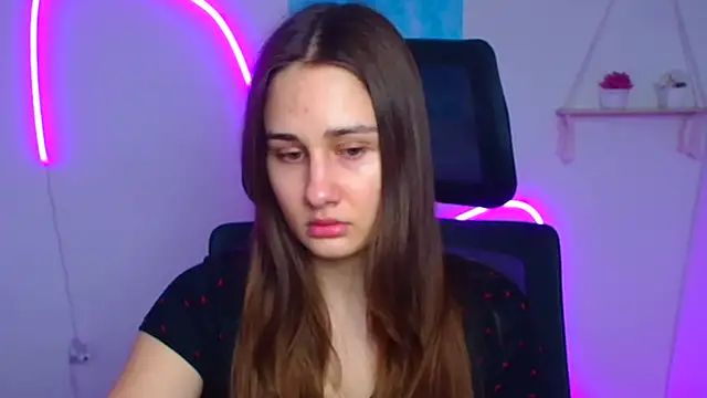 Stefanie Sweet online show from February 2026 06:35:01 AM