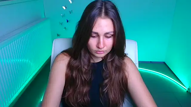 Snapshot of Stefanie_Sweet chatting on October 2025 05:22:02 AM Stefanie Sweet online show from October 2025 05:22:02 AM