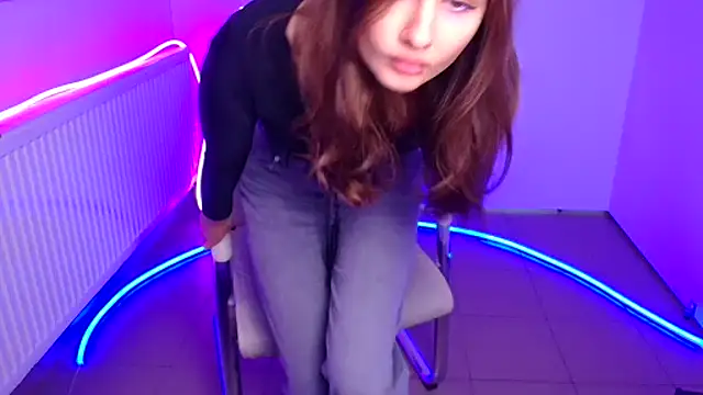 Stefanie Sweet online show from October 2025 06:25:02 AM