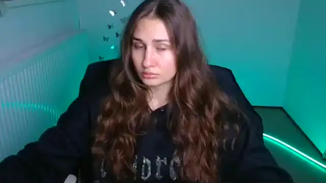 Snapshot of Stefanie_Sweet chatting on October 2025 03:08:01 AM Stefanie Sweet online show from October 2025 03:08:01 AM