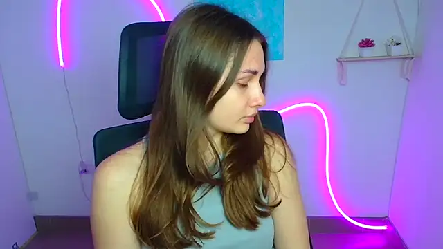 Stefanie Sweet online show from March 2026 06:17:01 AM