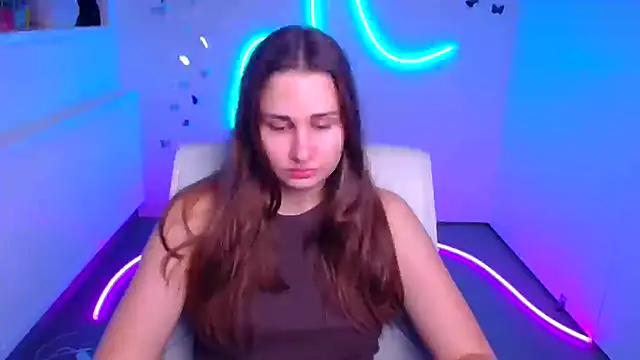 Stefanie Sweet online show from December 2025 06:36:01 AM