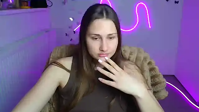 Stefanie Sweet online show from May 2026 05:33:01 AM