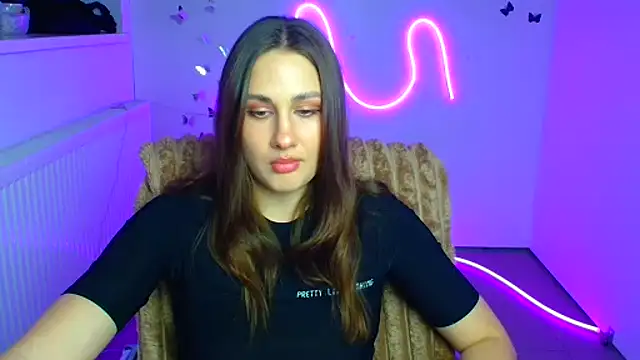 Stefanie Sweet online show from March 2026 12:32:01 PM