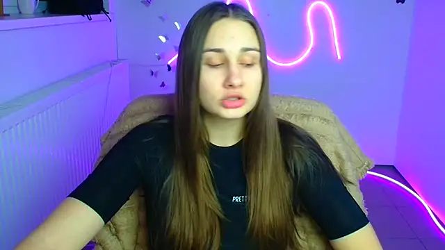 Stefanie Sweet online show from February 2026 12:38:01 PM