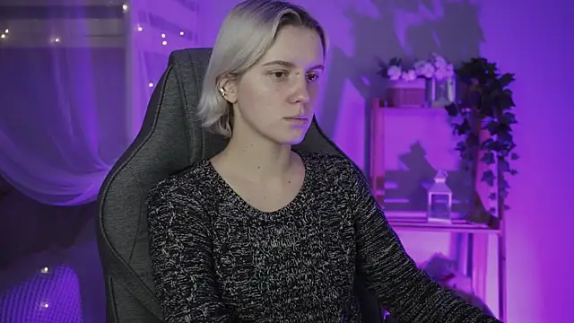 BethanyCloud online show from October 2025 05:50:01 AM