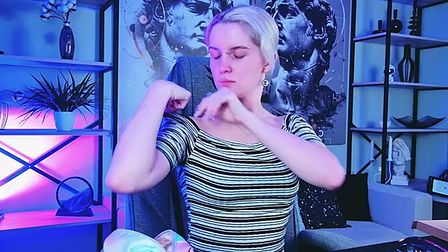 BethanyCloud online show from April 2026 05:22:02 AM