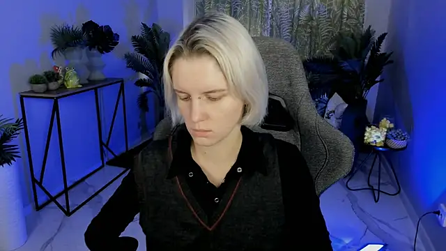 BethanyCloud online show from November 2025 05:34:02 AM