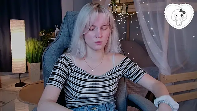 Snapshot of BethanyCloud chatting on July 2026 06:47:02 AM BethanyCloud online show from July 2026 06:47:02 AM