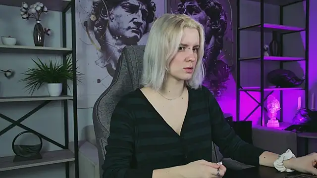 BethanyCloud online show from April 2026 05:14:02 AM