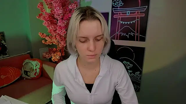 BethanyCloud online show from November 2025 05:44:02 AM