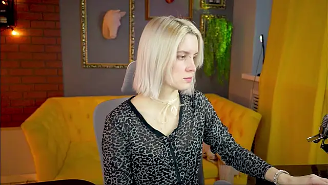 BethanyCloud online show from February 2026 05:27:01 AM