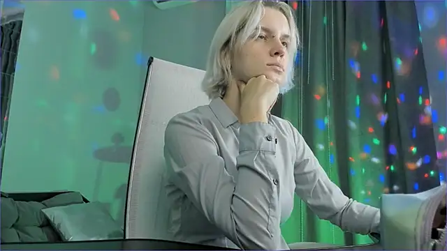 BethanyCloud online show from October 2025 05:30:02 AM