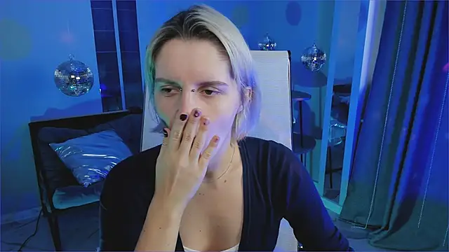 BethanyCloud online show from November 2025 05:55:01 AM