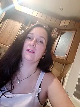 Amandda  online show from October 2025 06:54:02 PM