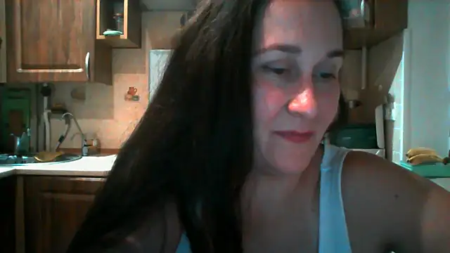 Amandda  online show from September 2025 06:52:01 PM