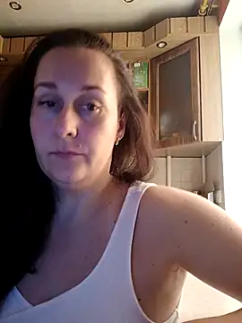 Amandda  online show from September 2025 02:45:01 PM