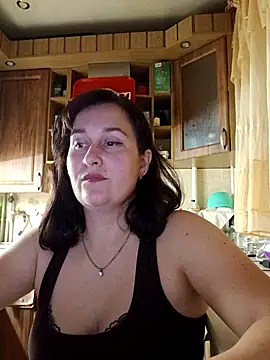 Amandda  online show from July 2026 07:43:01 PM