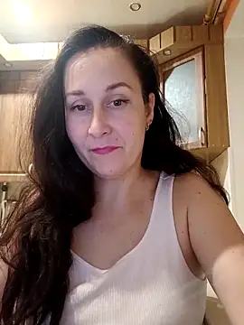 Amandda  online show from September 2025 05:53:02 PM