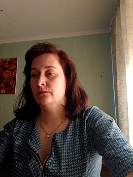 Amandda  online show from April 2026 02:18:01 PM