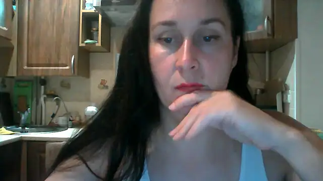 Amandda  online show from September 2025 06:30:01 PM