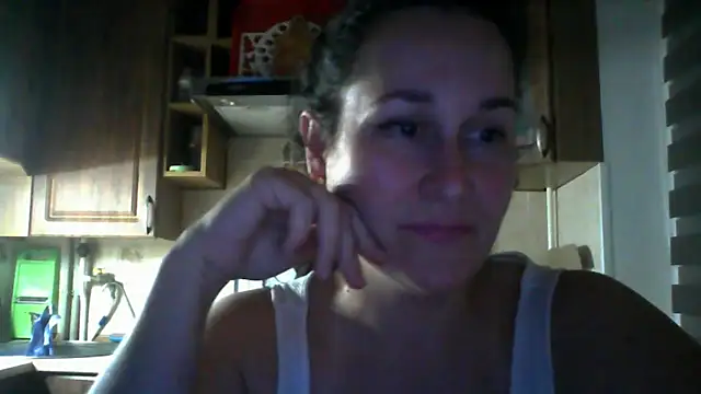 Amandda  online show from September 2025 05:41:02 PM