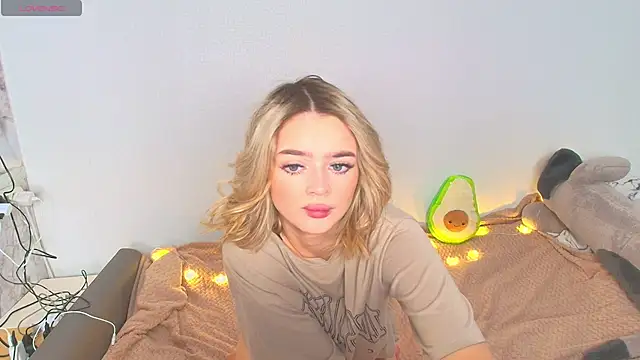 Relax Time  online show from November 2025 01:00:02 PM