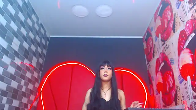 julessxcharlotte online show from October 2025 02:07:01 PM