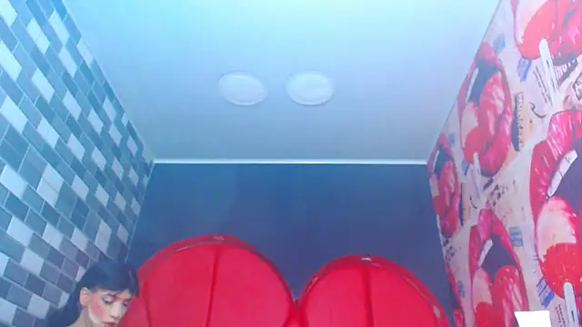 Snapshot of julessxcharlotte chatting on November 2025 02:17:01 PM julessxcharlotte online show from November 2025 02:17:01 PM