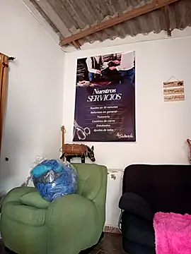 Mia-Glow online show from March 2026 09:50:02 PM