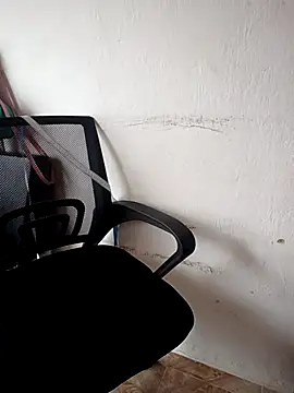 Mia-Glow online show from March 2026 03:06:01 PM