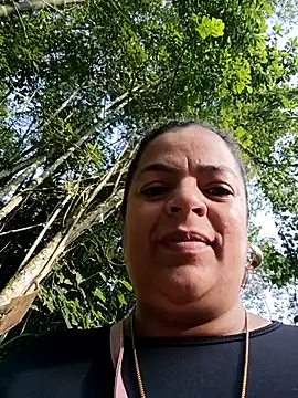 Mia-Glow online show from February 2026 12:29:01 PM