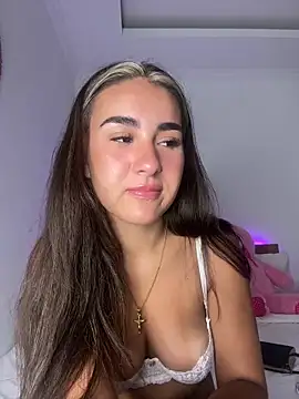 sarahsparkles20 online show from October 2025 11:39:02 PM