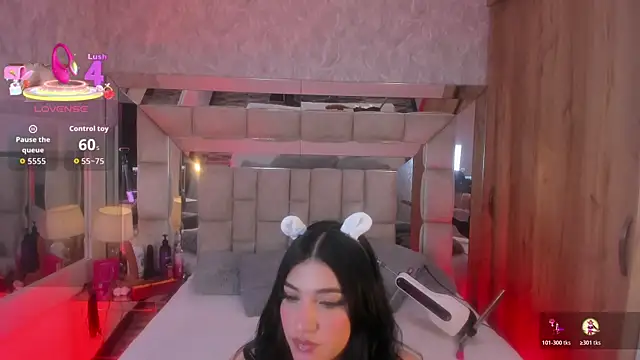 PAULETEJOHNSON online show from October 2025 03:03:01 AM