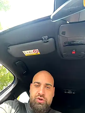 Snapshot of omihaze94 chatting on September 2025 09:04:02 AM omihaze94 online show from September 2025 09:04:02 AM