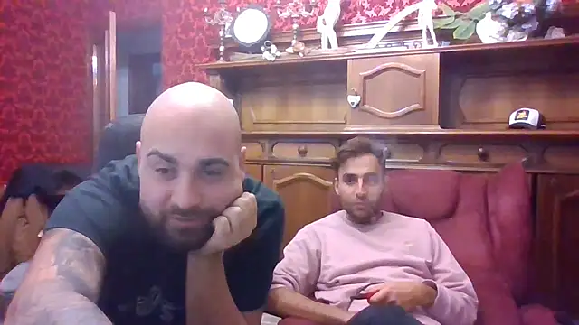 Snapshot of omihaze94 chatting on October 2025 04:21:02 PM omihaze94 online show from October 2025 04:21:02 PM