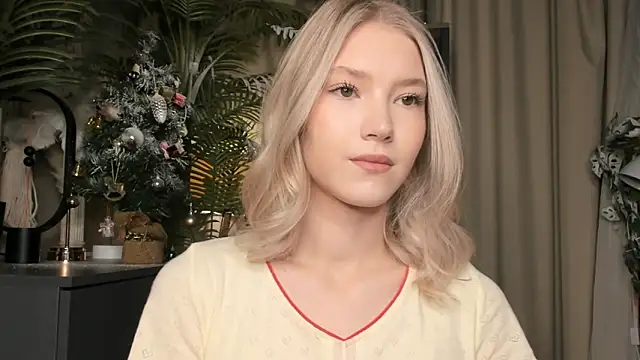 ChinBonnell online show from December 2025 05:42:02 AM