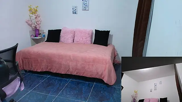 Paulina-Becerraa online show from November 2025 04:49:02 AM