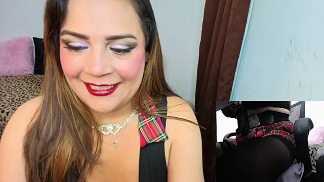 Snapshot of Paulina-Becerraa chatting on July 2026 04:53:02 AM Paulina-Becerraa online show from July 2026 04:53:02 AM