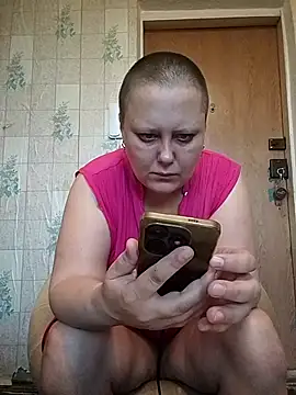 Snapshot of Tupo070481 chatting on July 2026 03:18:01 PM Tupo070481 online show from July 2026 03:18:01 PM