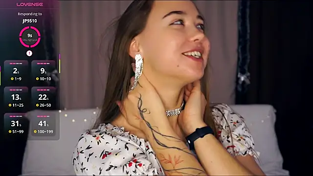 Snapshot of KayleenCurtis chatting on December 2025 05:24:02 AM KayleenCurtis online show from December 2025 05:24:02 AM