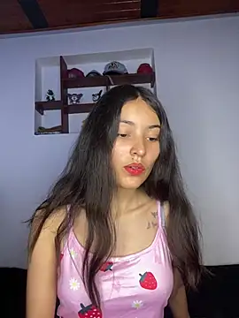 hotwife26 online show from April 2026 07:04:01 PM