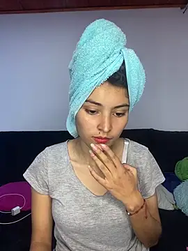 hotwife26 online show from December 2025 03:12:01 PM