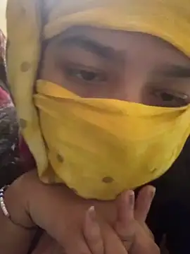 Snapshot of crazy111girl chatting on September 2025 10:51:02 AM crazy111girl online show from September 2025 10:51:02 AM