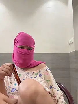 crazy111girl online show from April 2026 09:27:02 AM